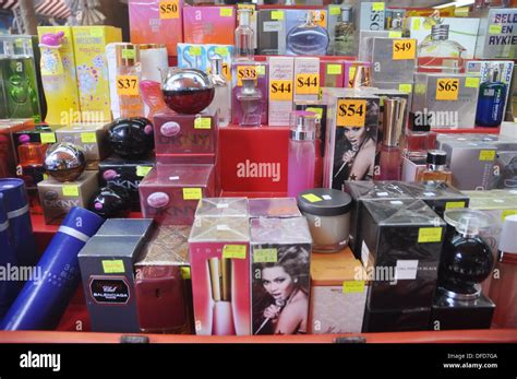 fake perfume chinatown singapore|best perfume in singapore.